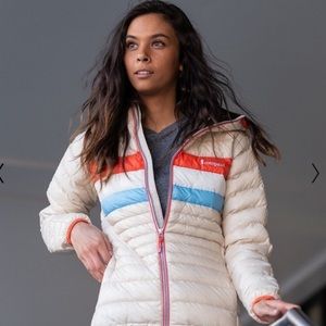 Cotopaxi Fuego Hooded Down Jacket